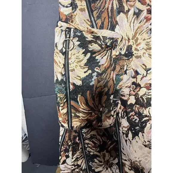 AKIRA - FANTASY CAPTURED BROCADE CARGO PANT - L - Picture 5 of 12